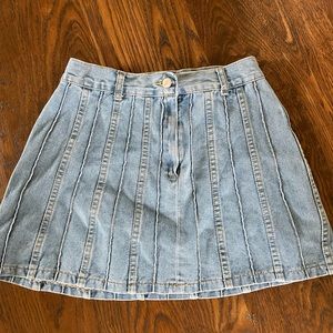 denim skirt